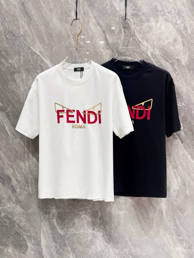 Fendi is the first choice for single-wear bottoms. High-end fabrics are 240 gram