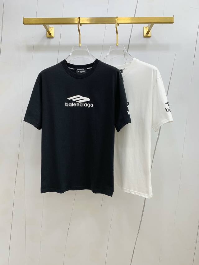 Balenciaga 2025 summer new short-sleeved T-shirt, the first exclusive online rel
