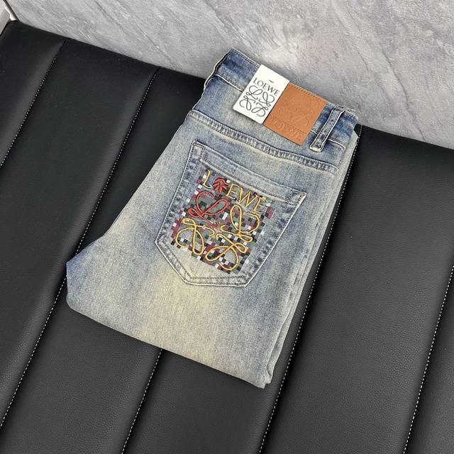 Loewe 2025 new men's jeans are comfortable and elastic. Exclusively sold. Fashio