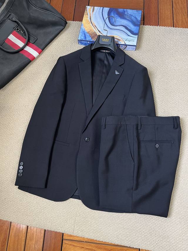 New# Ama''24 Business Casual Suit! A suit with a proper suit occupies an importa