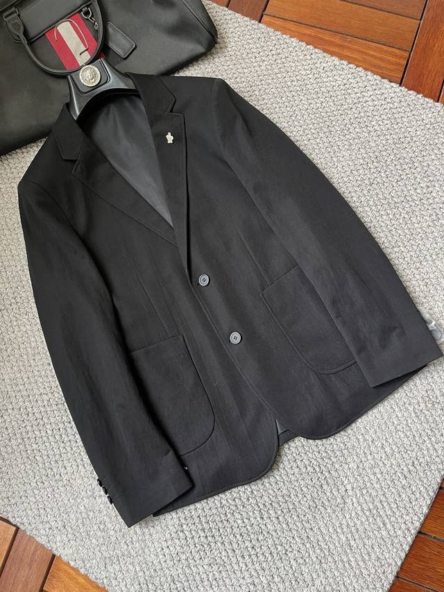 Meng''2025Fw men's spring suit jacket, a casual everyday wear item! The upper bo