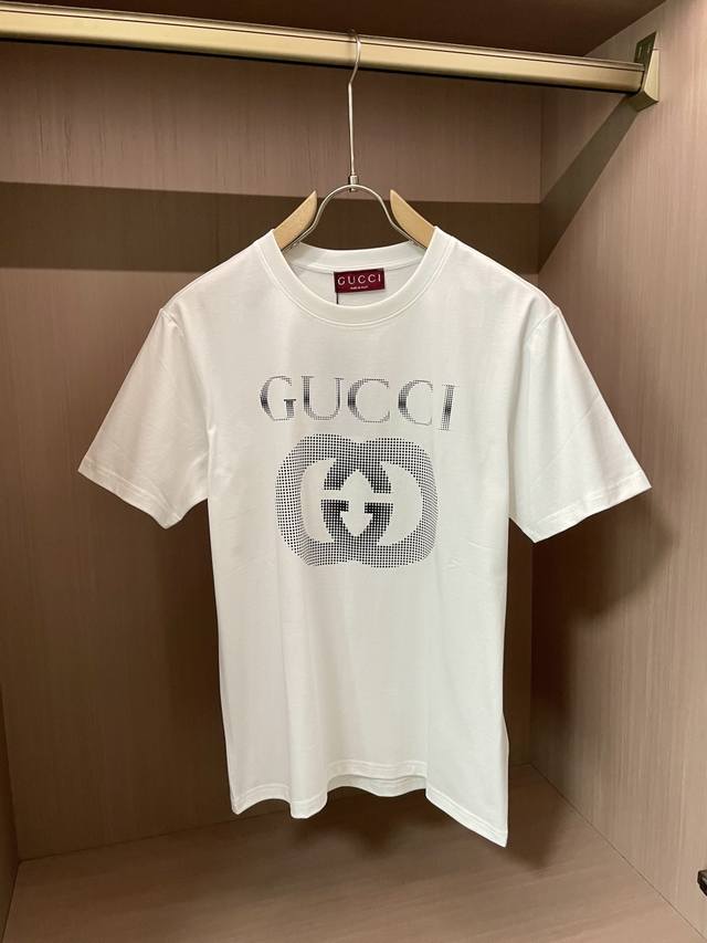Gucci 2025 Spring and Summer new European limited polka dot print double button