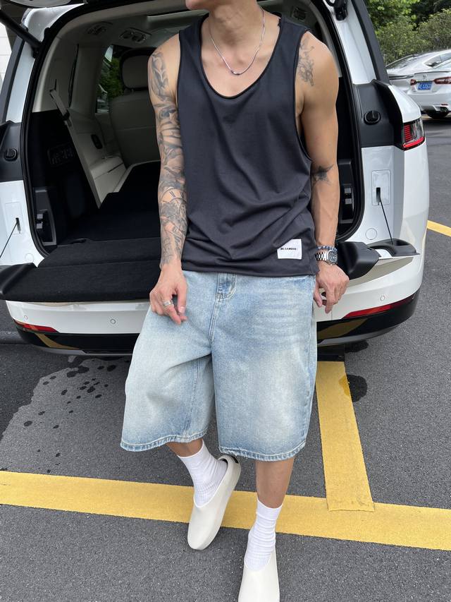 Y-3's new summer loose casual cotton vest with raw edge stitching is here Made o