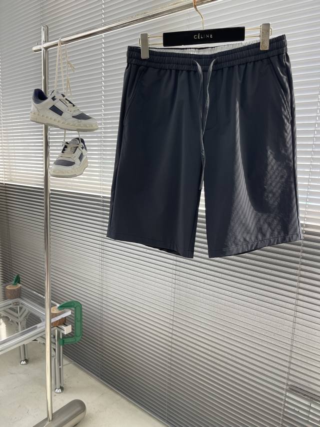 Loro Piana Relaxed and comfortable drawstring pants unlock all-weather comfortab