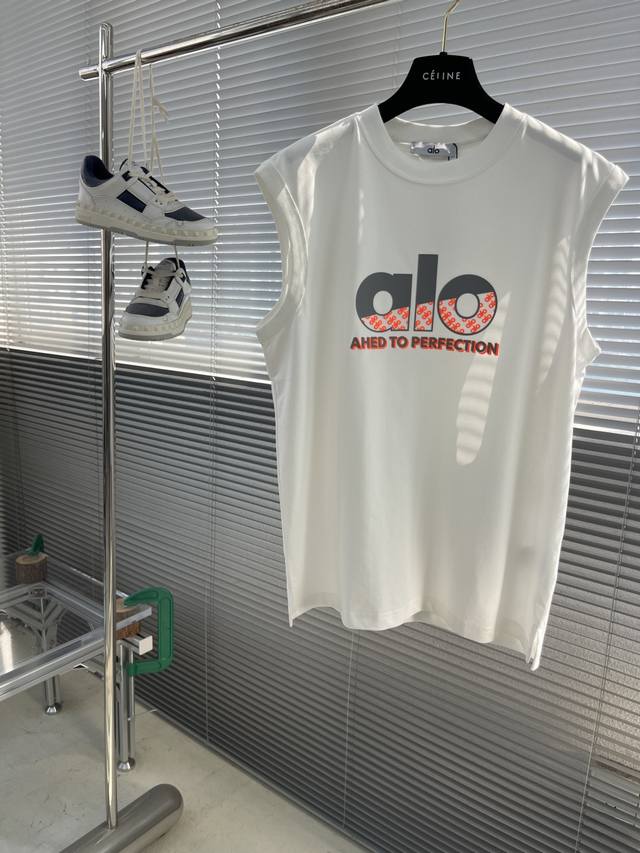 Alo Phantom Gradient Letter Vest T-shirt uses 280g Xinjiang cotton ice-feeling S