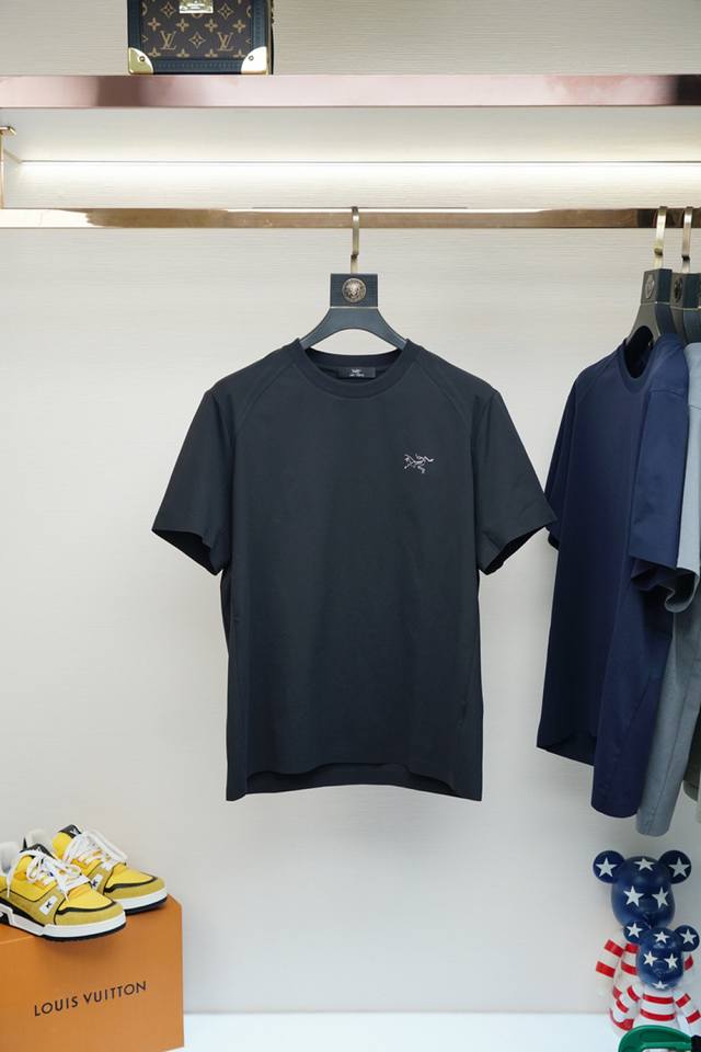 Arc'Teryx exclusive new short-sleeve. High-end version! Custom-made fabrics are