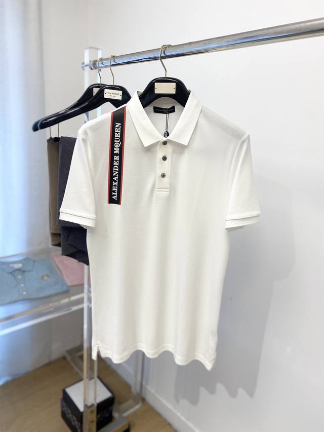 Alexander Mcqueen , 2025 new short-sleeved T-shirt, handsome and fashionable, wi