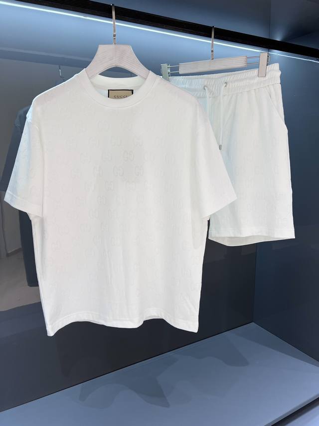 New jacquard Gu suit 2025Ss men's short-sleeved shorts sports suit simple and fa