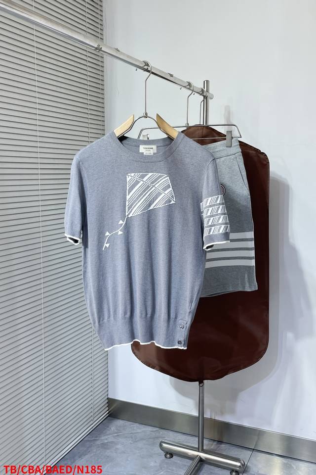 N185 Tb Classic knitted short sleeves.......Purchase original reference 1.1 knit