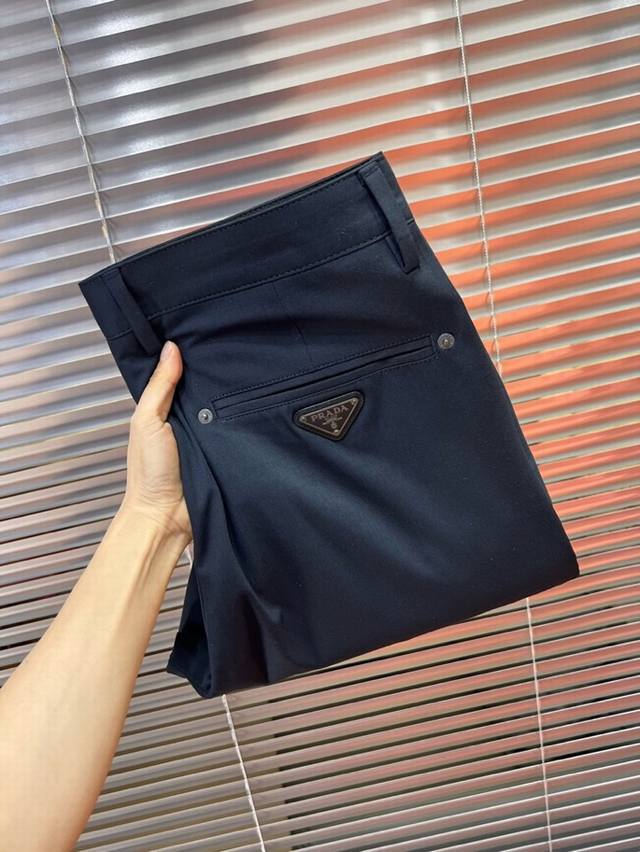 Prada 2025Ss Spring and Summer new product, business casual trousers with triang