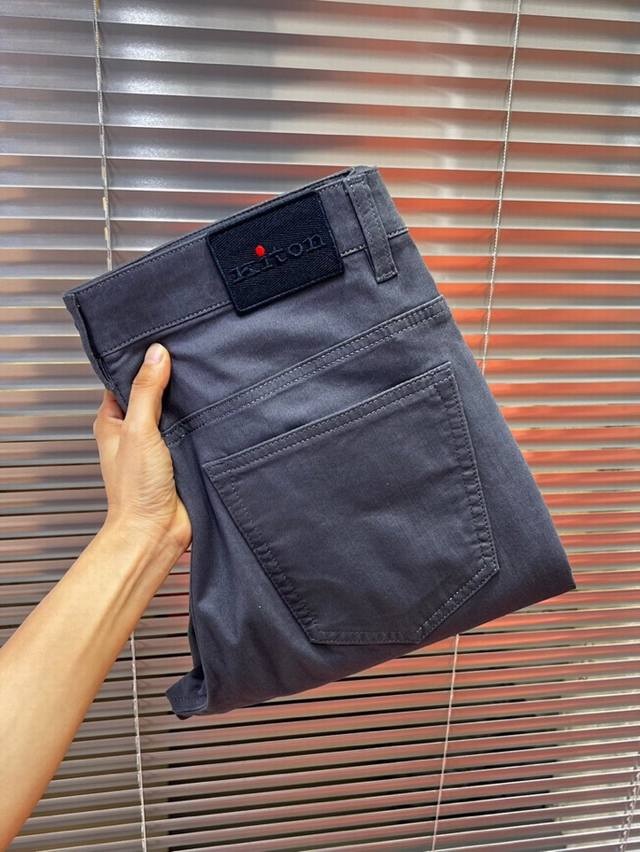Kiton 2025Ss Spring and Summer new men's classic cotton straight-leg jeans casua