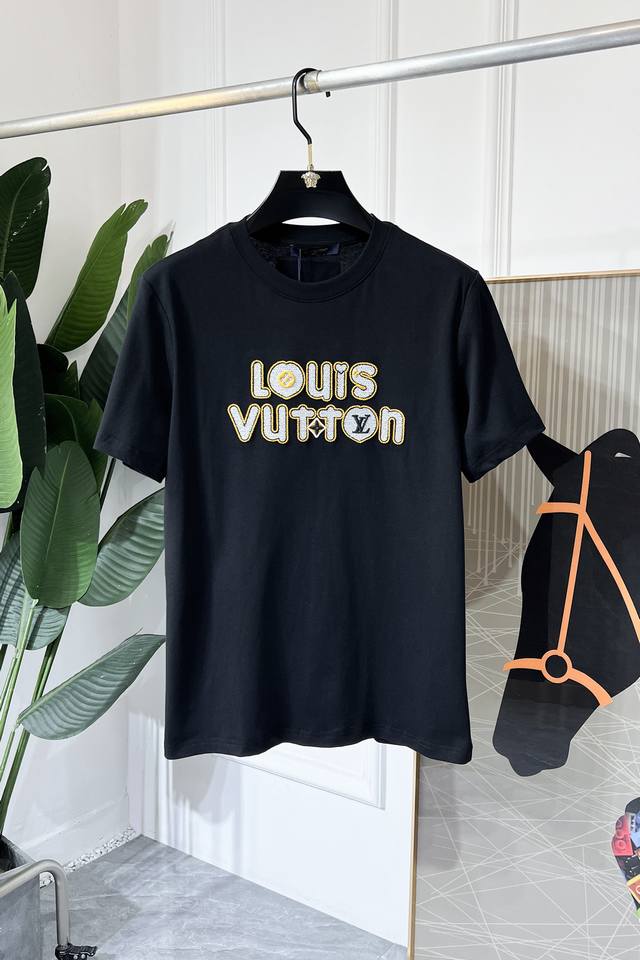 Lv- 2025Ss Year of the Snake Spring and Summer boutique short-sleeved T-shirt of