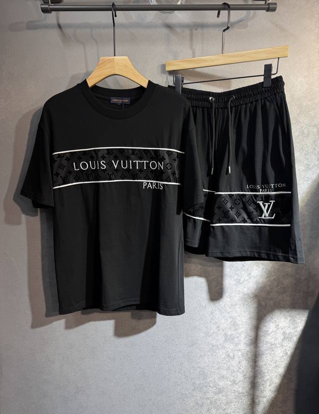 Lv Louis Vuitton high-end custom suits save time and eliminate the trouble of ma