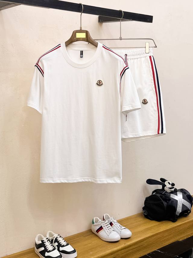 Moncler's top spring and summer classic short-sleeved suit, exquisite craftsmans