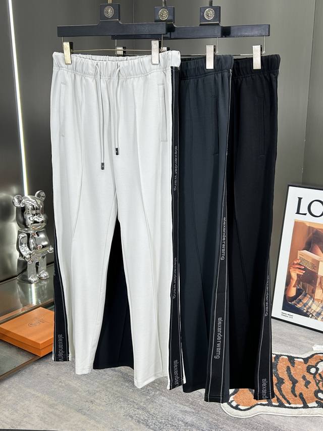 Alexander Wang 2025Ss Spring and Summer Thin Pants. Super invincible hit! Three-