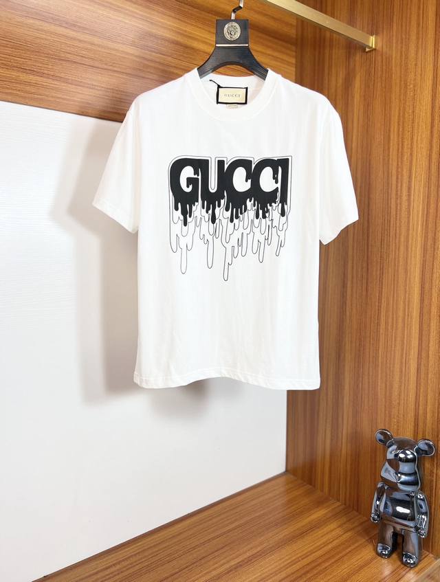 Gucci 2025 Spring and Summer New Arrivals New Three Standards Complete Round Nec