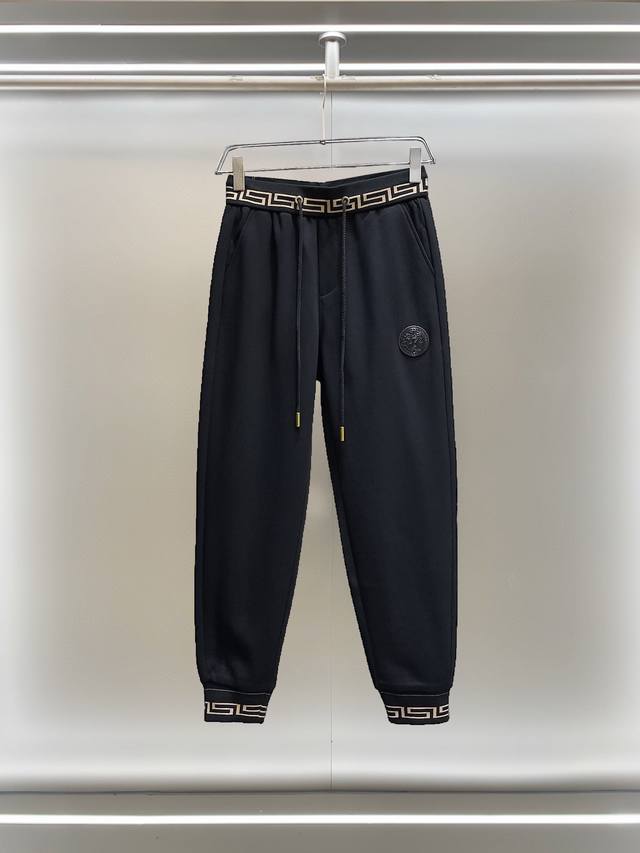 Versace 2025 Spring New Casual Pants! Available on the official website. Classic