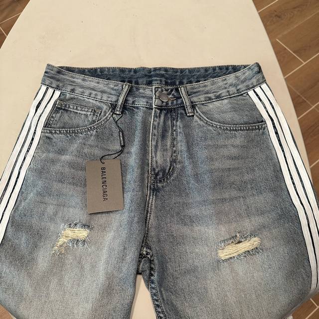 Blcg Balenciaga exclusive new jeans, high-end version! Custom-made fabrics are b