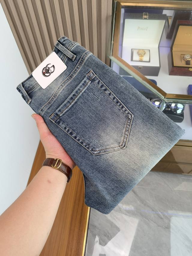 Gucci men's denim jeans, official album poster style! High-end imported denim or