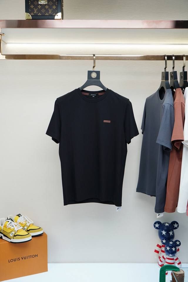 Zegna - 25Ss New summer short-sleeves are available at the counter. Each piece i