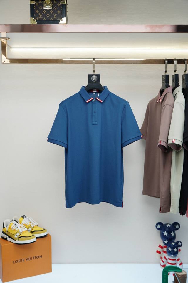 Bally - Highly recommended! 2025 summer new products are on sale in the counter.