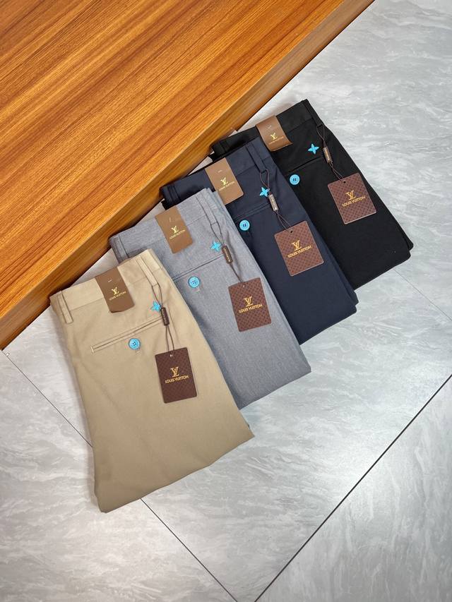 Lv Louis Vuitton 2025 Spring and Summer New Products Three Standards Complete Su