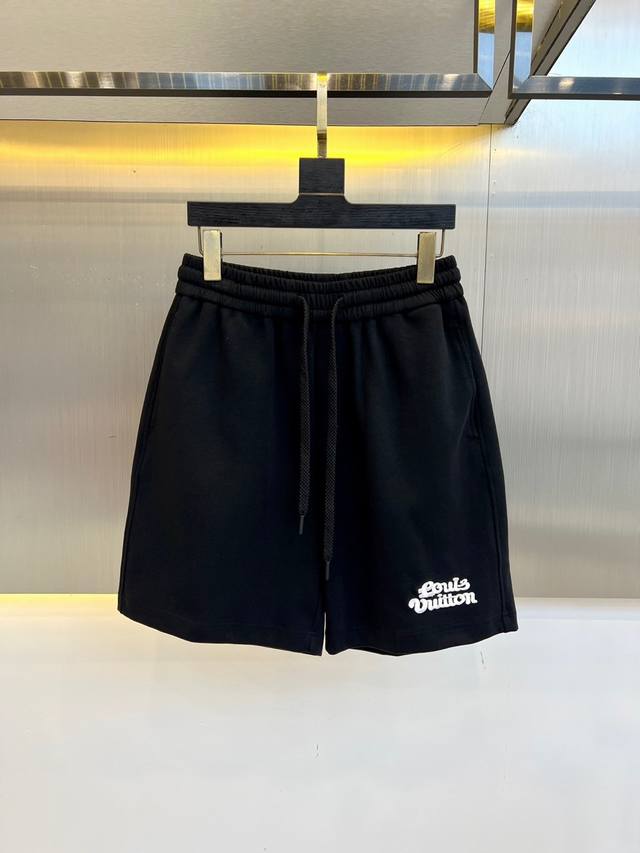 Lv, 2025Ss new summer shorts! Selected imported custom shorts fabrics, flat and