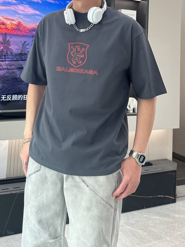 Balenciaga 2025 Spring/Summer new models are launched in the counters. The lates