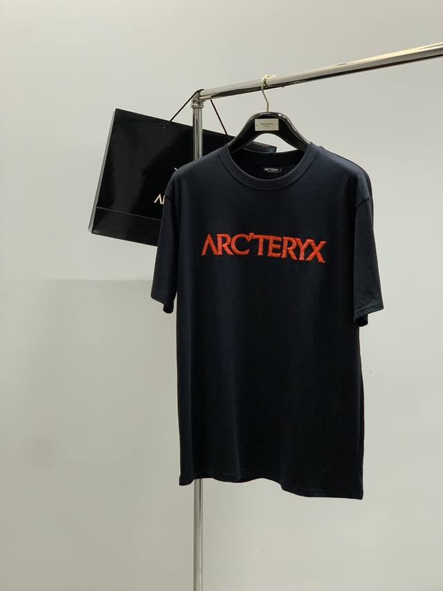Arcteryx, 2025 summer Aw new product, fashionable and casual round neck short-sl