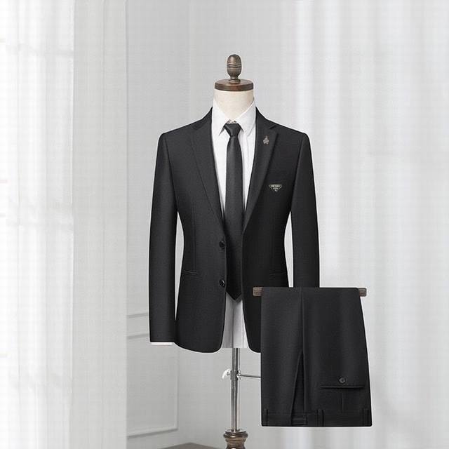 First choice for business! Formal suits are a must for business negotiations and