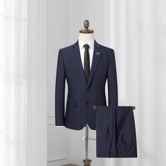 First choice for business! Formal suits are a must for business negotiations and