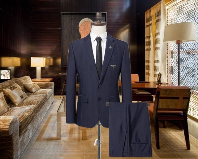 First choice for business! Formal suits are a must for business negotiations and