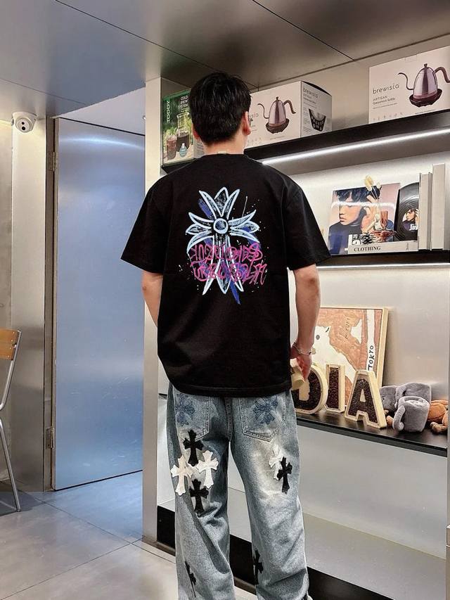 Top-notch appearance! Chromehearts* Chromehearts 25S new T-shirt. Unisex! Classi