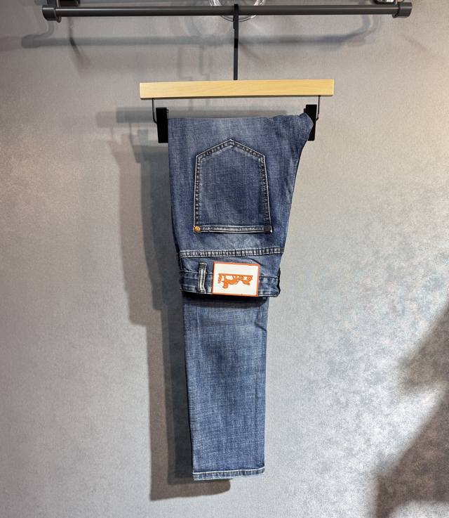 Hermes' latest spring and summer jeans are stress-free to enter and exit special