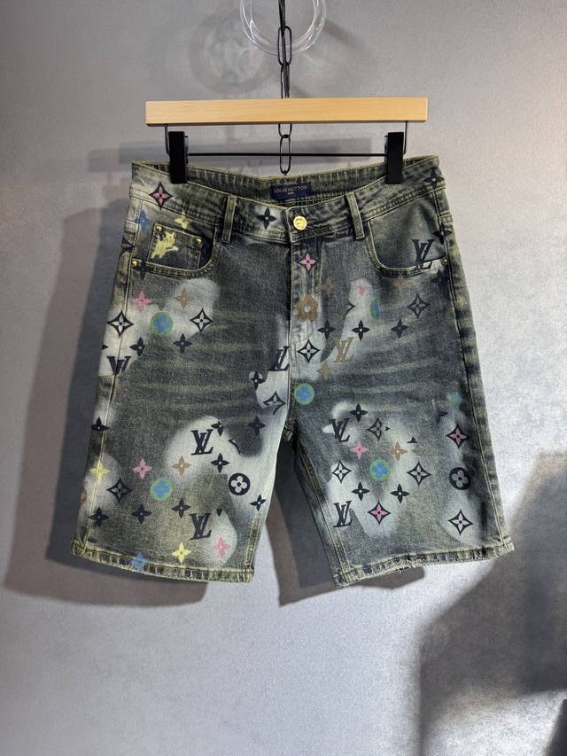 Lv Louis Vuitton's latest spring and summer jeans are stress-free to enter and e
