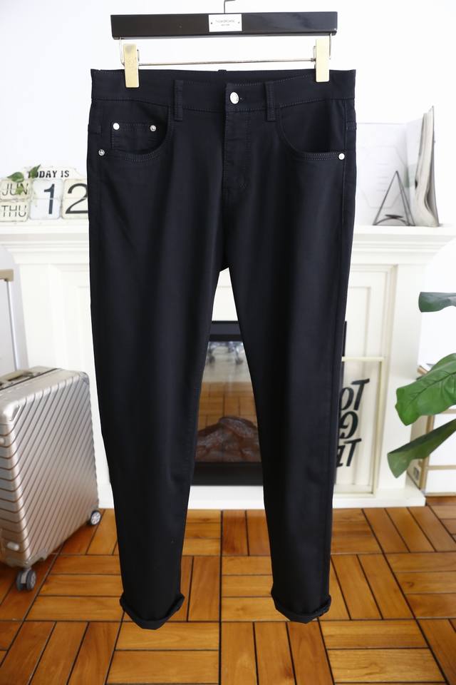 Kiton. 2025 summer new product! Fashionable men's dark versatile casual pants! L