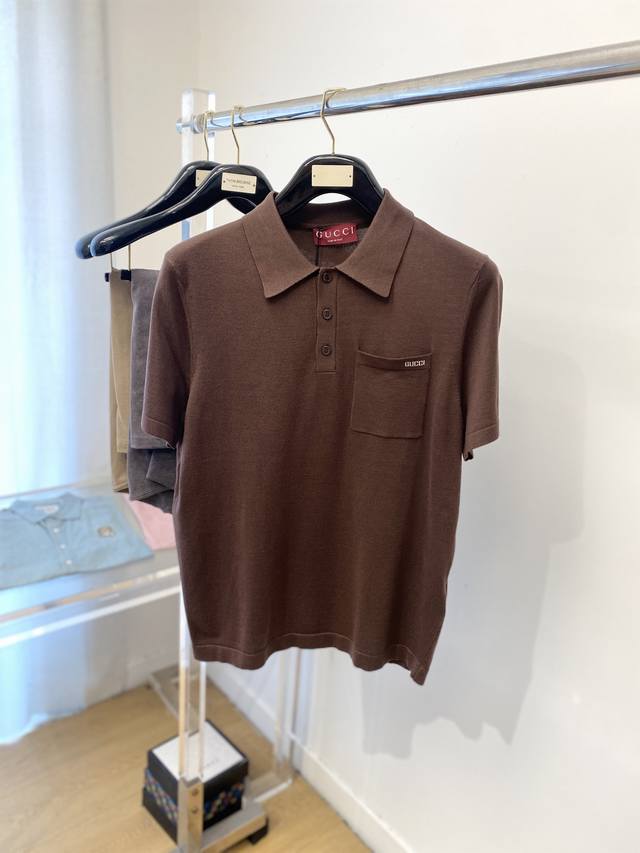 Dior, the latest knitted short-sleeved T-shirt of 2025, handsome and fashionable