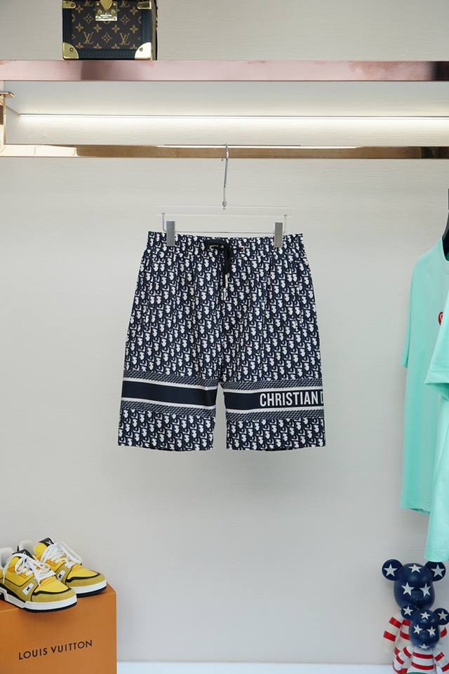 New arrival from the 2025 Spring/Summer collection Dior men's jacquard shorts, t