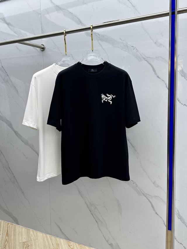 Arc* Arc'teryx 2025Fw Spring/Summer new round neck T-shirt for outerwear, three-