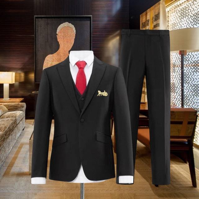 First choice for business! Formal suits are a must for business negotiations and