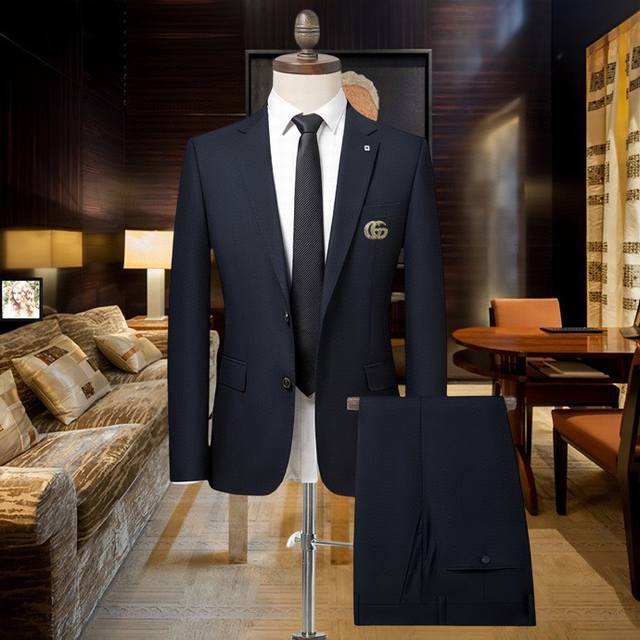 Top wool fabric ingredients: ingredients: 88% wool 5% spandex 7% mulberry silk R
