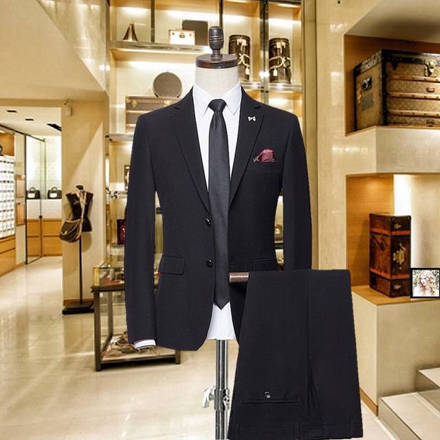 First choice for business! Formal suits are a must for business negotiation and