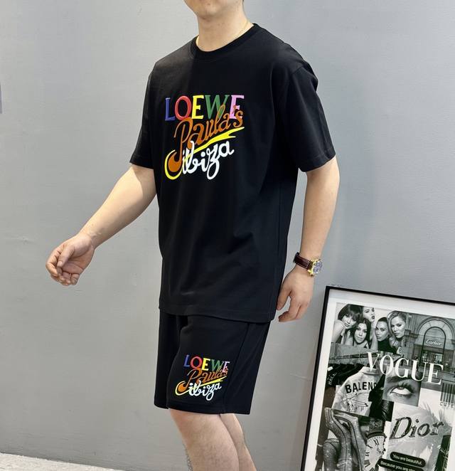 Loewe 25S new trendy suit. Unisex! Classic letter graphic heat transfer has a st