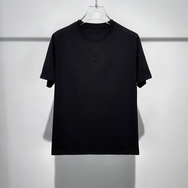 L's new short-sleeved T-shirt, classic letter logo embroidery craftsmanship. Spe