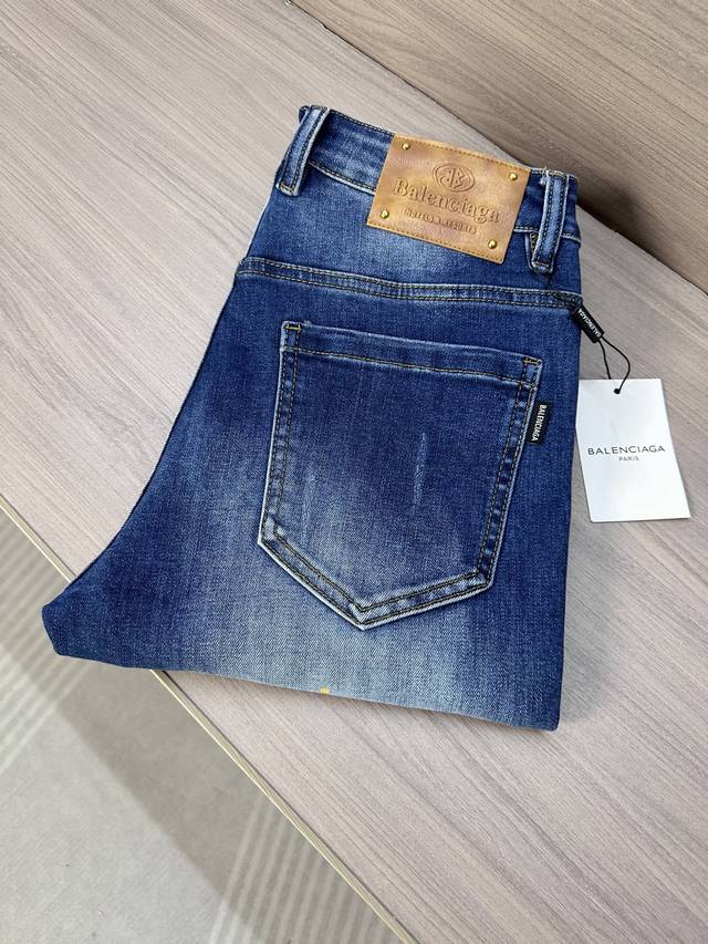 Blan Balenciaga 25Ss new summer jeans, high-end quality, super soft and comforta