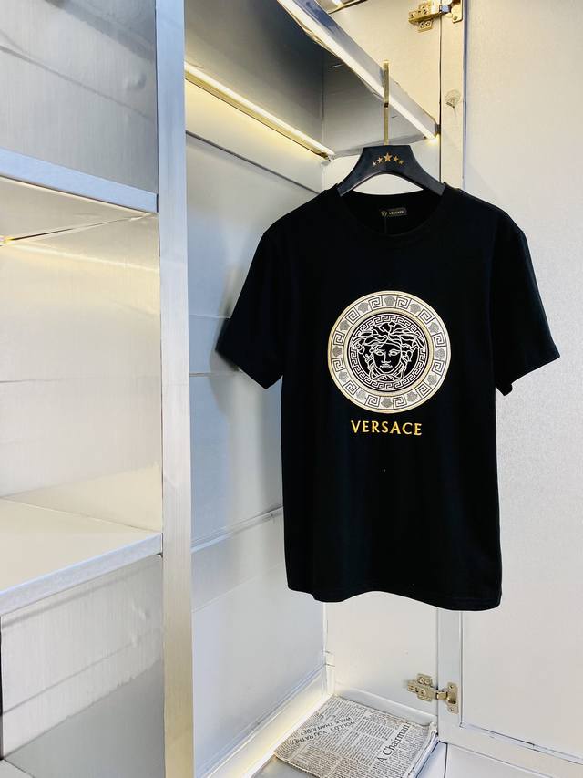 Wearing 220 catties original goods! Good news for fat couples Versace Original q
