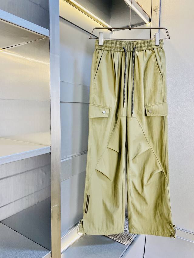 official website original goods can wear 210 pounds Prada Prada simple fashion s