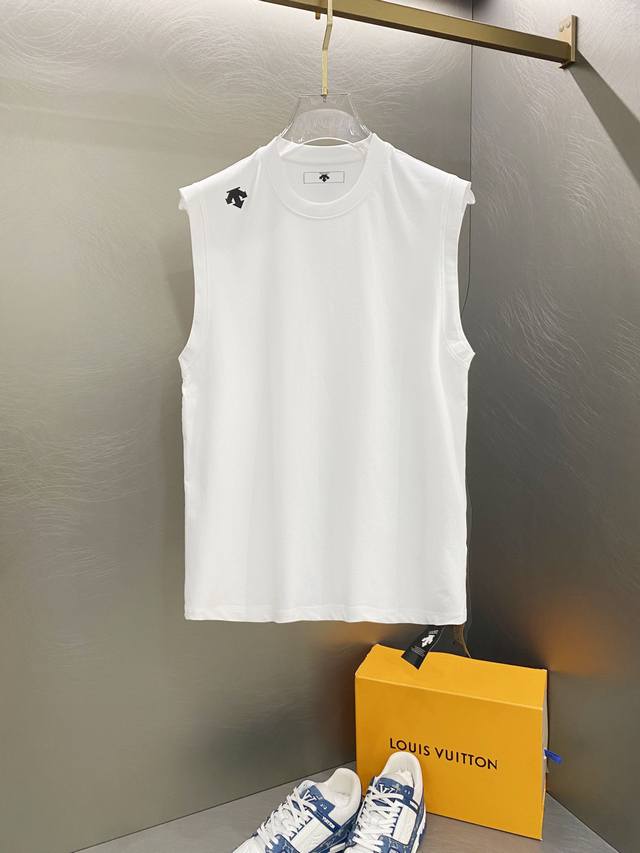Descente 25Ss new letter vest collar and cuffs reinforced thread not easy to def