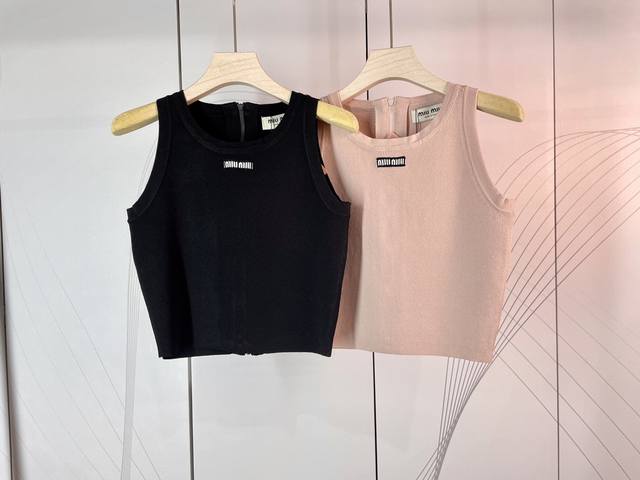 Miumiu new letter logo embroidered sleeveless knitted zipper vest 2 colors 3 siz