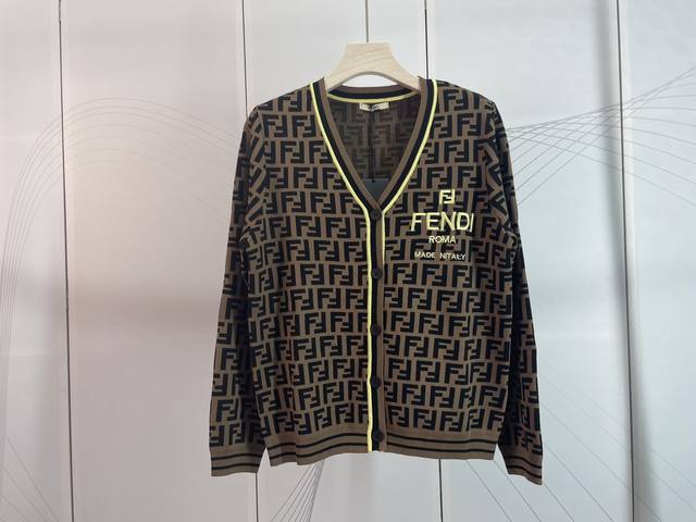 Fendi & Fendi new classic double F yellow letter embroidery V-neck long-sleeved
